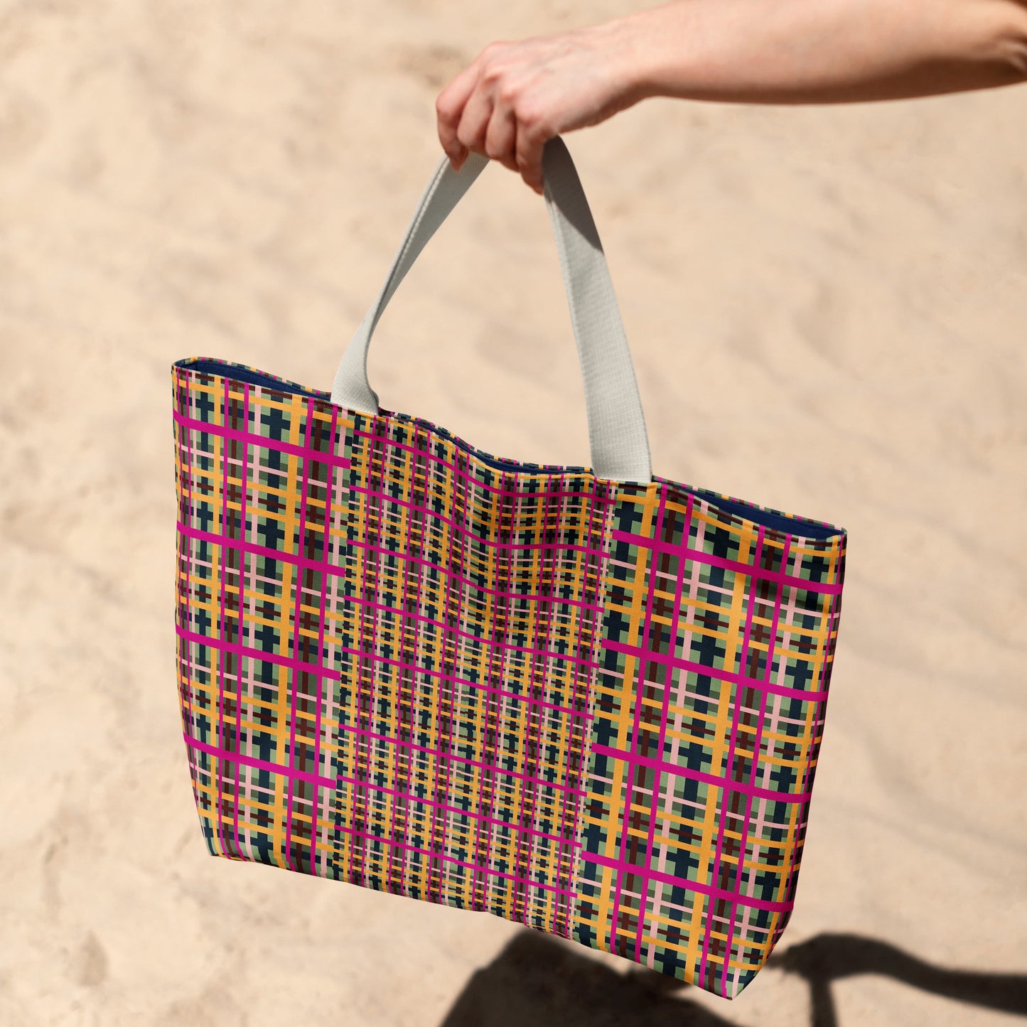 Fuchsia Plaid Deluxe Market Tote
